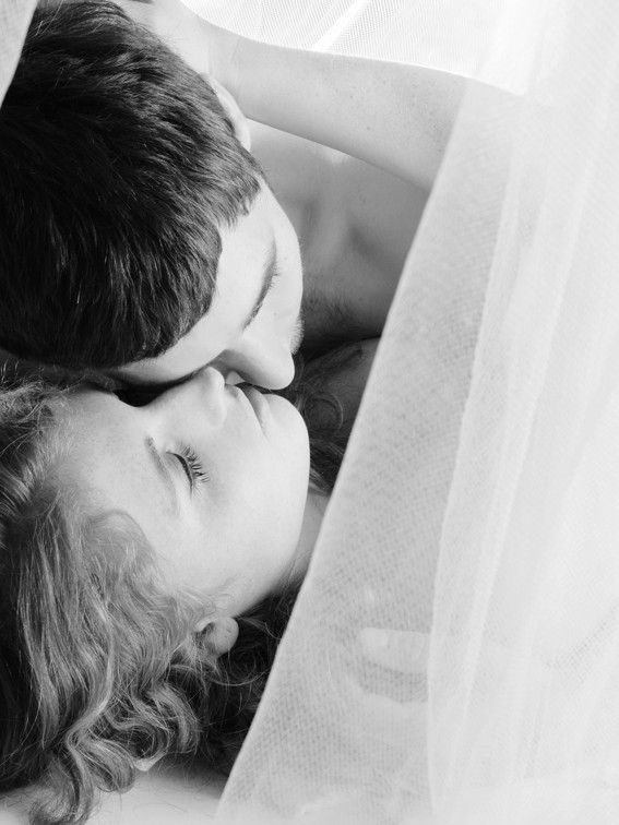 images couples lit noir et blanc - Page 4